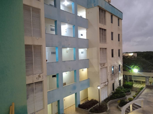 Imagen 18 de 18 de En Venta Apartamento En Tucacas Res. La Macarena Suites. Daniela J