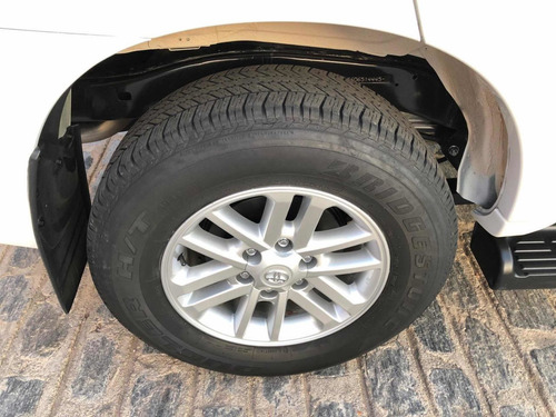 Toyota Sw4 3.0 Srv 5l 4x4 Aut. 5p 2013