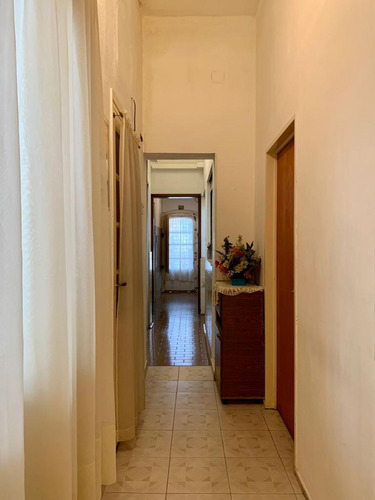 Casa En Venta Rosario España Y Hospitales - 2 Dormitorios