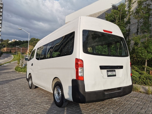 Imagen 5 de 12 de Nissan Urvan 2020 2.5 Panel Ventanas Amplia Mt