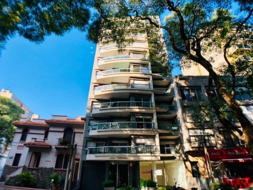 Venta Con Renta De Local Comercial Sobre Ellauri.