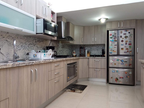 Imagen 8 de 19 de Venta De Casa Glamorosa De 225 M2 En San Gerardo Mayela, Chanis 22-6959