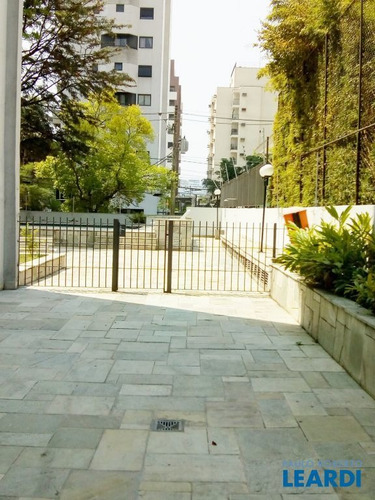Imagem 11 de 15 de Apartamento - Campo Belo - Sp - 525979