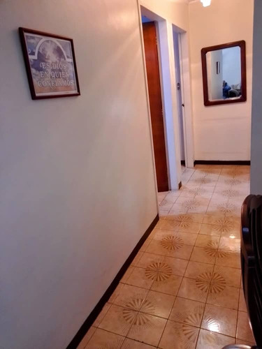 En Venta Apartamento La Urbina Uribe