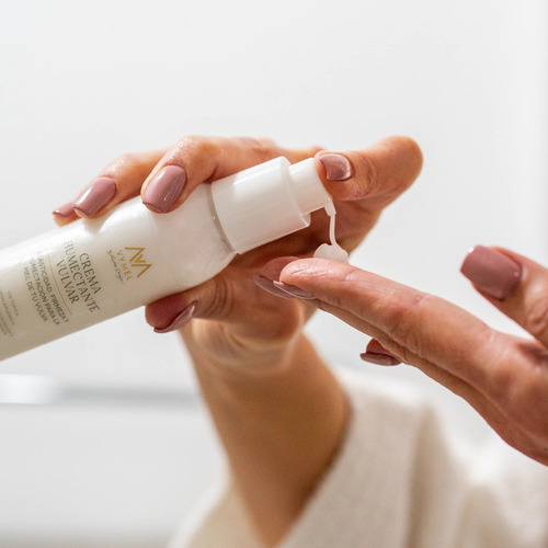 Set Edad Fertil Gel + Crema + Espuma De Higiene Íntima Vymel