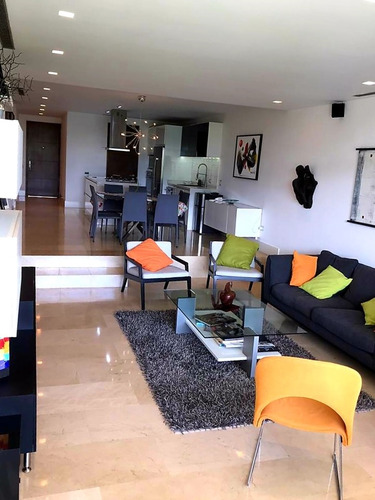 Imagen 8 de 25 de Se Vende Apto 140m2 2h+s/2b+s/2p Lomas De Los Campitos