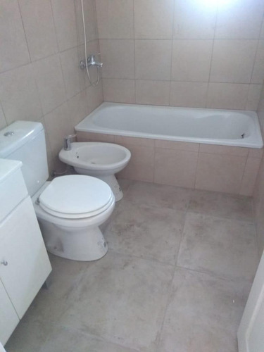 Imagen 5 de 9 de Amplio Mono Ambiente En Venta En San Miguel