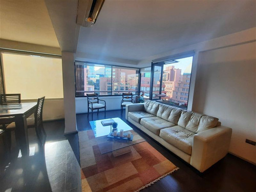 Departamento En Arriendo De 2 Dorm. En Las Condes