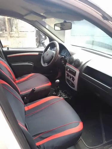Nissan Aprio 1.6 Custom Mt