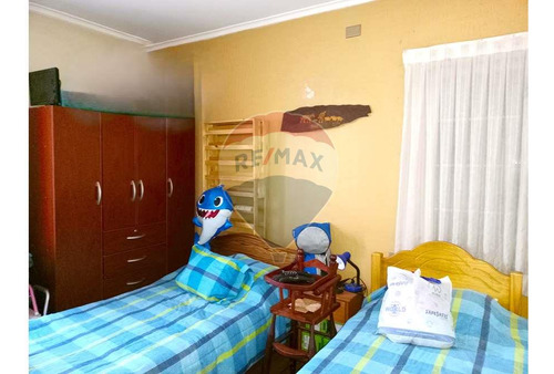 Excelente Casa Con Amplio Terreno Plaza Ñuñoa