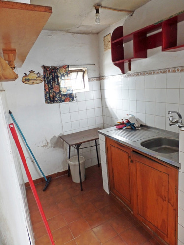 Imagen 5 de 10 de Casa De Un Dormitorio, Con Opcion A Dos, Con Patio.