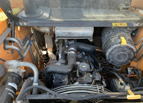 Minicargadora Case Sr200 - Año 2014 - 3000 Hrs Igual A Nueva