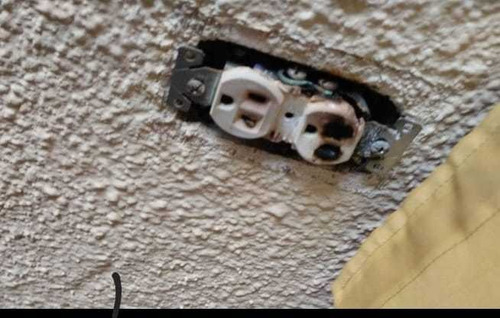 Imagen 10 de 10 de Tecnológo Electricista Calificado