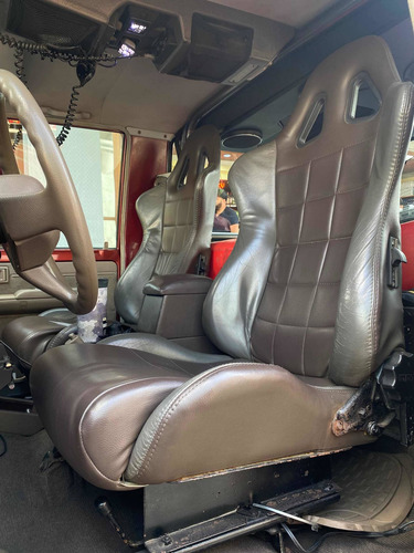 Imagen 7 de 12 de Toyota Macho Lx 4x4