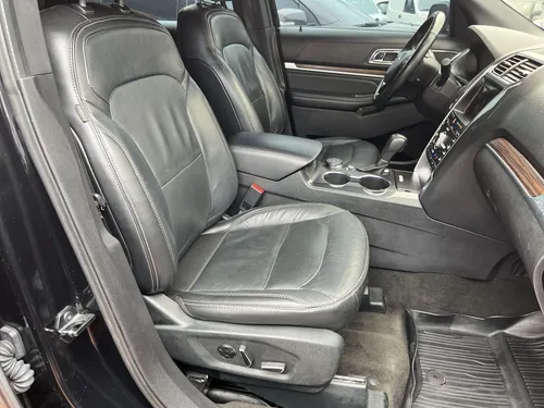 Ford Explorer LIMITED SEC 2,3 4X4 7P