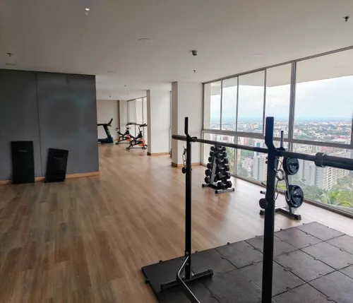 Vive En Sky Tower: Lujo Y Confort En El Corazón De Menga
