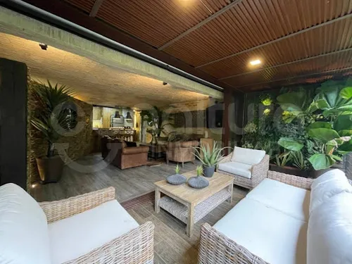 Apartaestudio En Venta Altos Del Poblado 472-7046