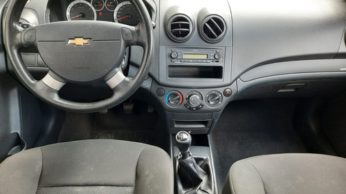 Imagen 10 de 15 de Chevrolet Aveo 2018 1.6 Ls At
