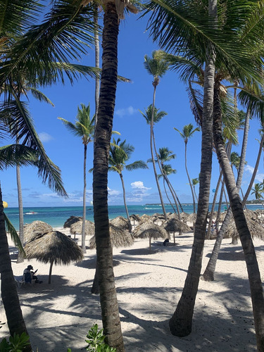 Luxury Sea View Condo With Private Picuzzi Fully Furnished In Punta Cana