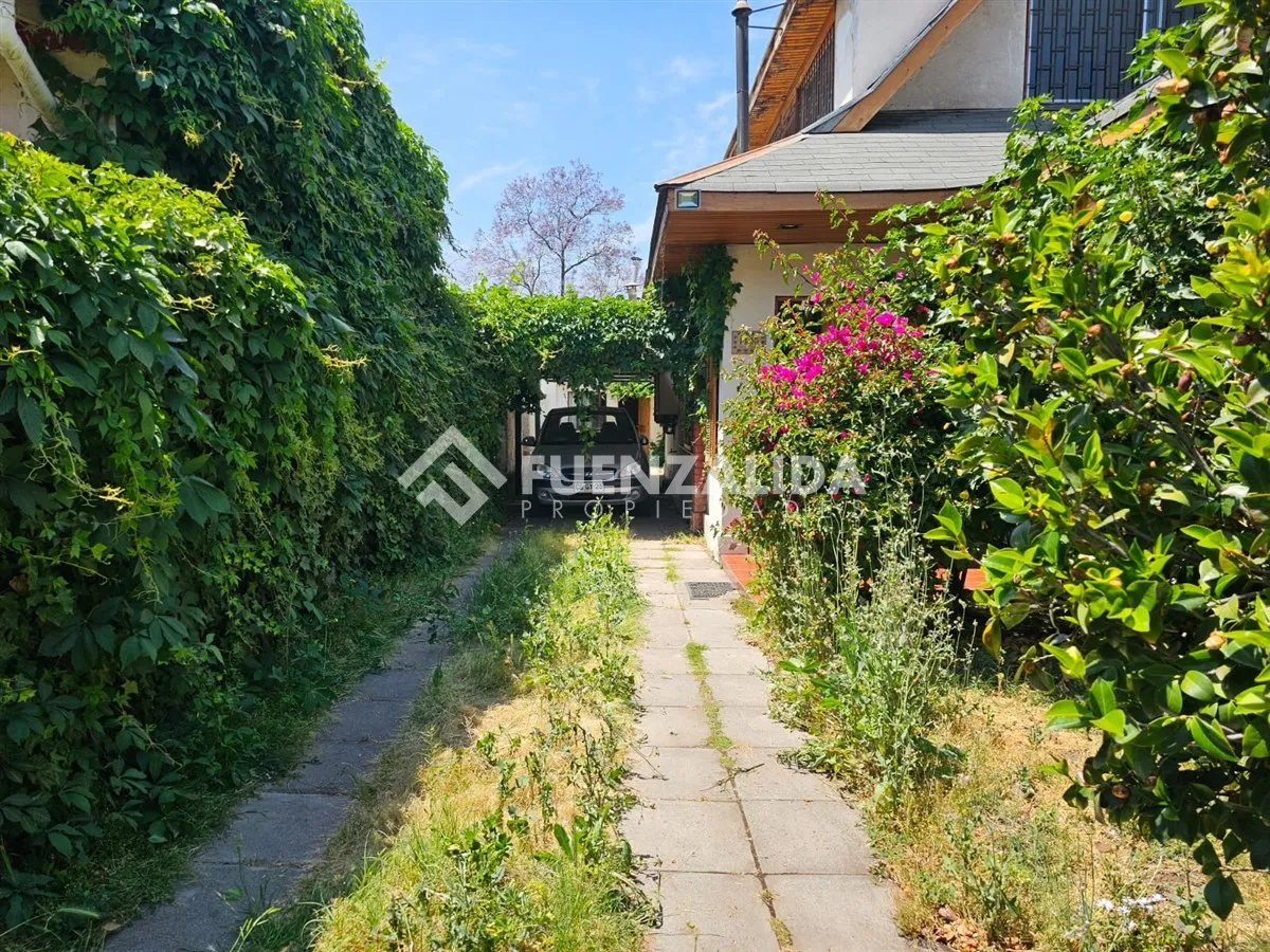 Imagen 3 de 30 de Casa En Venta De 4 Dorm. En Ñuñoa