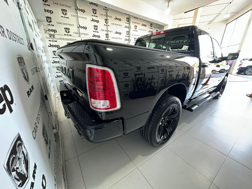 RAM 1500 5.7 Laramie Nigth Edition