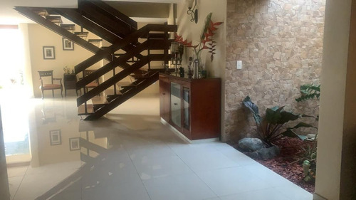 Imagen 3 de 20 de Hermosa Casa En El Marquez. Urb Cerrada
