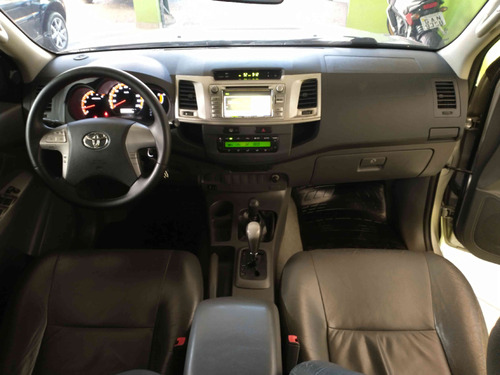 Toyota Hilux 3.0 SRV 4X4 CD 16V TURBO INTERCOOLER DIESEL 4P AUTOMÁTICO