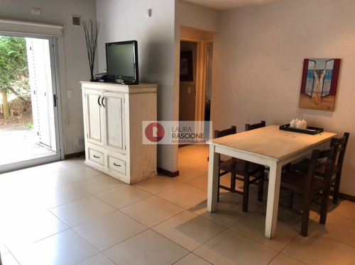 Departamento Complejo Acacias Pinamar (c)