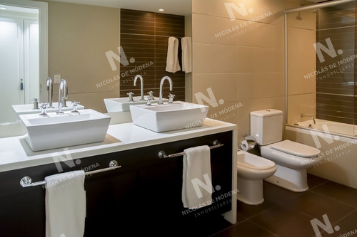 Imagen 26 de 28 de Apartamento En Venta De 3 Dormitorios En Edificio Imperiale. - Punta Del Este Brava