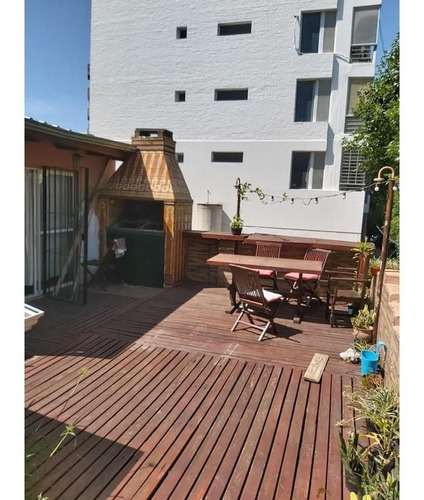 Casa De 3 Dormitorios Crespo Al 600 Excelente
