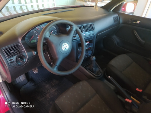 Imagem 3 de 9 de Volkswagen Golf 2003 1.6 5p
