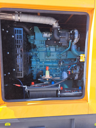 Generador De Luz Nueva G40f De 40kw Pesatto Con Transfer