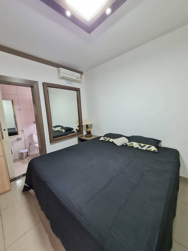 Imagem 12 de 13 de Oportunidade De Apartamento No Itaguá** - 95