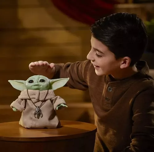 Comprar The Mandalorian Peluche Animatronic Baby Yoda El niño