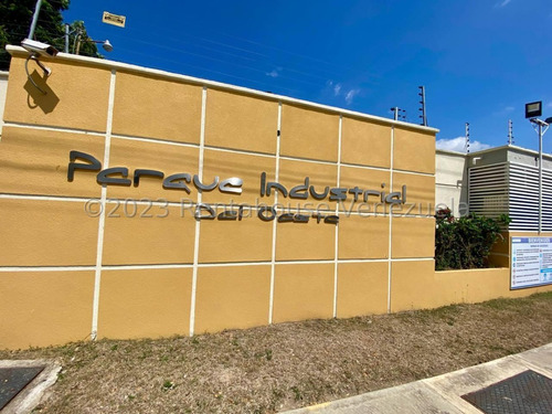!!! Galpon En Venta Cuenta Con 2420 Mts2 Zona Industrial 2 Barquisimeto Tu Asesora Mehilyn Perez !!!