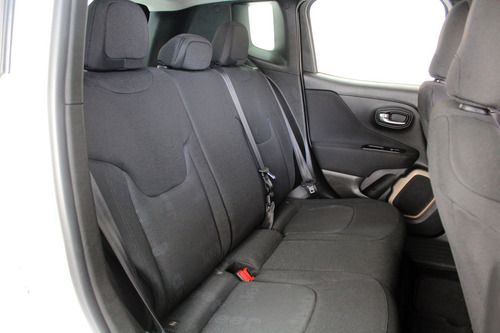 Imagem 13 de 14 de Jeep Renegade Sport 2016