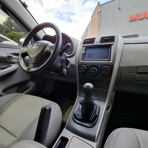 Toyota Corolla 1.8 XLI 16V FLEX 4P MANUAL