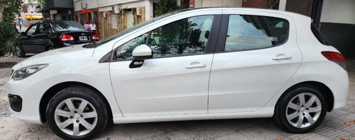 Imagen 8 de 16 de Peugeot 308 2017 1.6 Allure