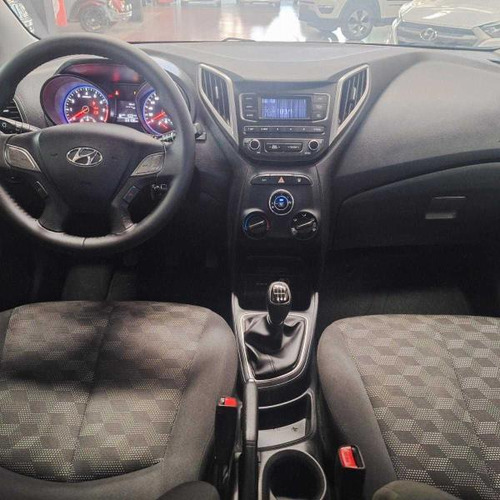 Hyundai HB20 1.6 COMFORT PLUS 16V FLEX 4P MANUAL