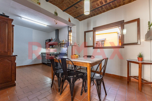 Venta Casa Cochera Terraza Patio Mataderos