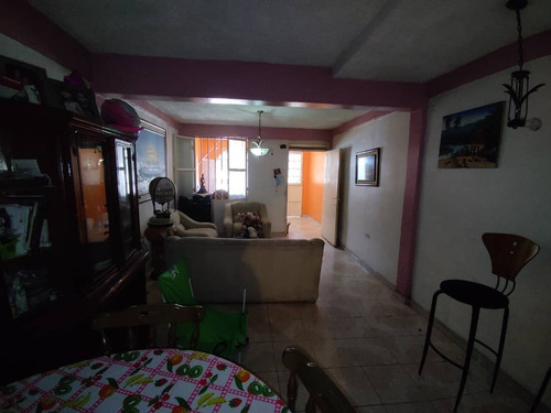 Imagen 10 de 17 de En Venta Casa En Caña De Azucar 04243368365