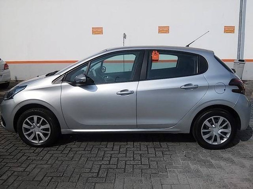 Peugeot 208 1.2 Active 12v Flex 4p Manual