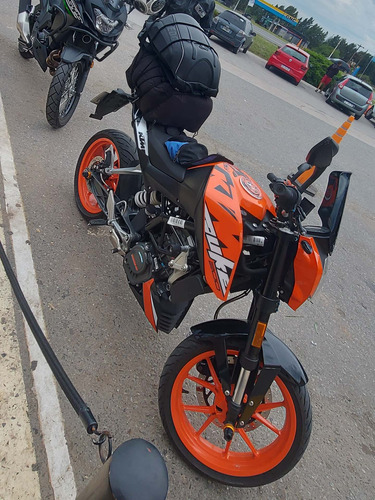 Imagen 8 de 15 de Ktm Duke 200