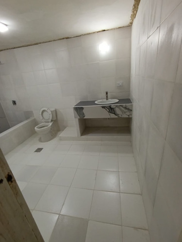 (hl28) Vendo Hermosa Casa En Colinas De Guataparo