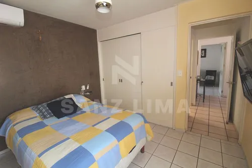 Arboledas 2a. Secc.: Amplia E Iluminada Casa, En Cerrada Con Control De Acceso