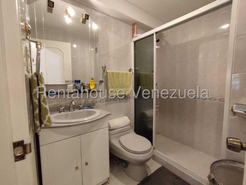 Apartamenot En Venta En El Peñon 25-10877