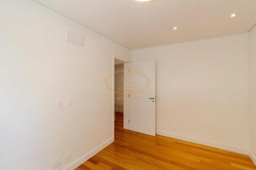 Apartamento Com 4 Dormitório(s) Localizado(a) No Bairro Moema Em São Paulo / São Paulo - 17530:924999