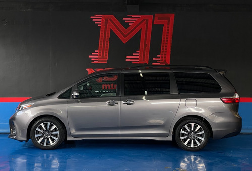 Imagen 2 de 8 de Toyota Sienna Xle 2019