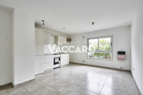 Imagen 6 de 27 de Departamento Venta 2 Ambientes Moron