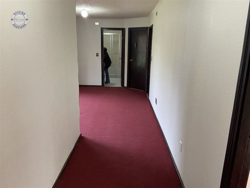 Arrendamos Espaciosa Casa En La Ciudad De Valdivia.